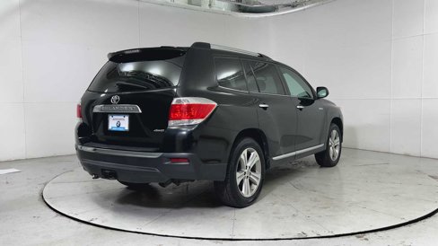 Used 2011 Toyota Highlander Limited image 9