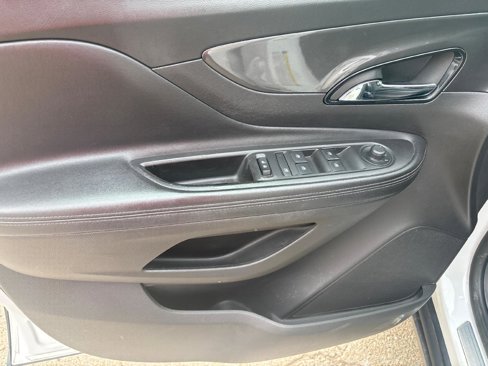Used 2019 Buick Encore Preferred image 13