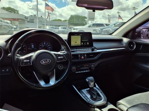 Used 2021 Kia Forte EX image 10