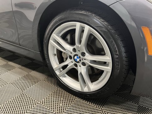 Used 2015 BMW 335i xDrive Sedan image 3