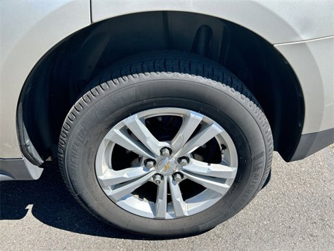 Used 2016 Chevrolet Equinox LS image 29