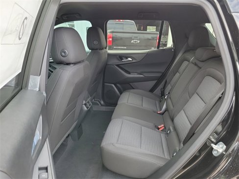 New 2026 Chevrolet Equinox LT image 24