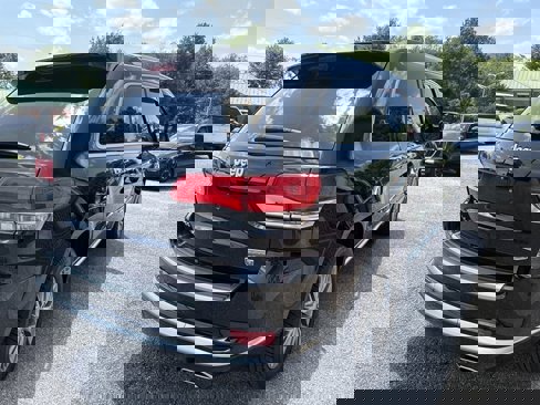 Used 2017 Jeep Grand Cherokee Summit image 7