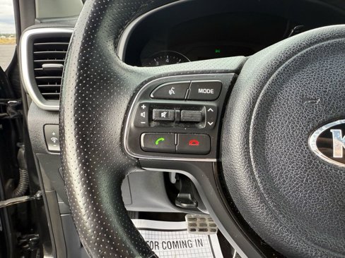 Used 2017 Kia Sportage SX image 11