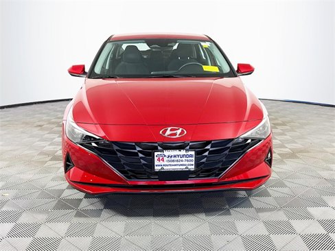 Used 2023 Hyundai Elantra SEL w/ Convenience Package image 7