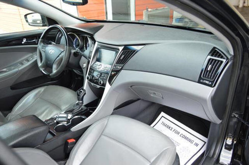 Used 2013 Hyundai Sonata Limited w/ Premium Pkg image 15