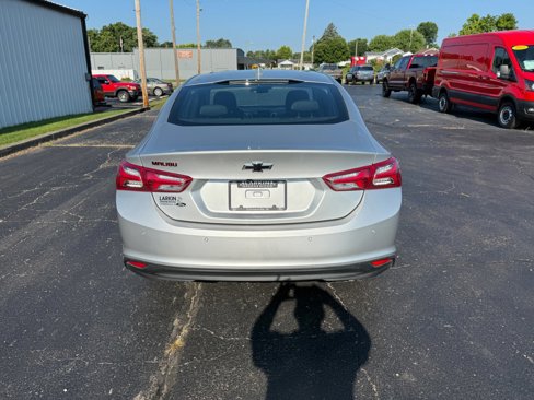 Used 2020 Chevrolet Malibu LT image 4