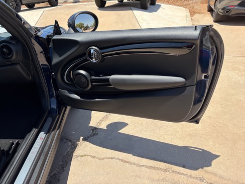 Used 2017 MINI Cooper S image 28