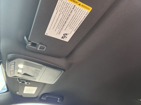 New 2026 Chevrolet Equinox LT image 23