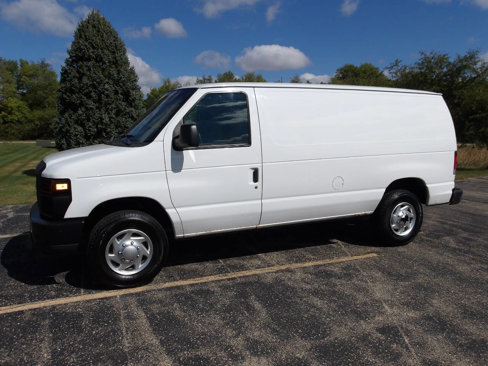 Used 2010 Ford E-250 and Econoline 250 image 8