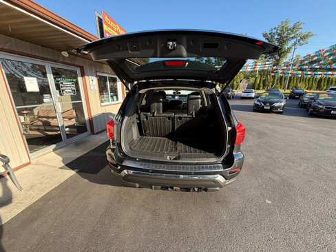 Used 2017 Nissan Pathfinder SL w/ SL Premium Package image 10