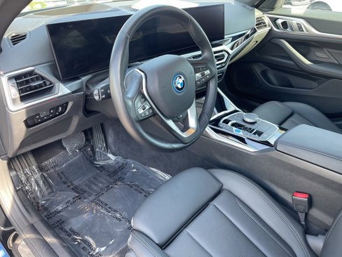 Used 2024 BMW i4 xDrive40i image 14