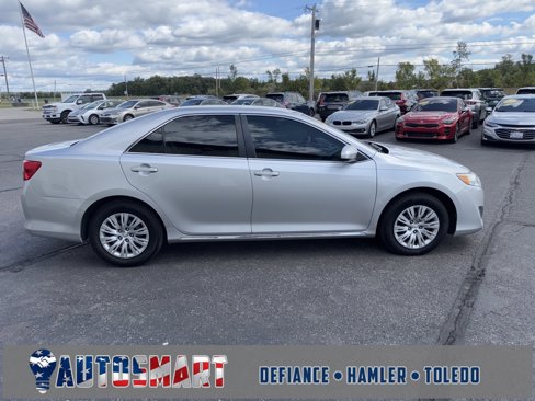 Used 2013 Toyota Camry LE image 6