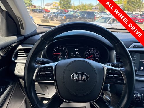 Used 2019 Kia Sorento LX w/ LX Convenience Package image 16