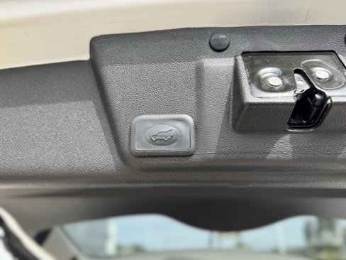 Used 2017 Buick Enclave Leather image 36