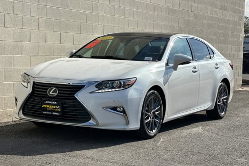 Used 2018 Lexus ES 350 w/ Navigation System Package image 8