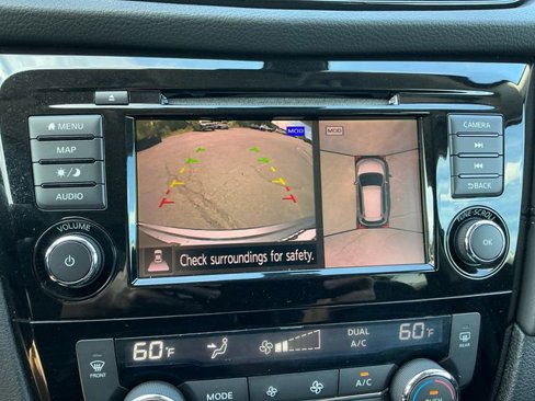 Used 2018 Nissan Rogue SL image 20