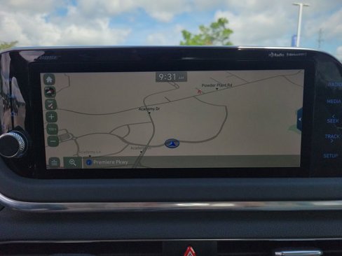Used 2021 Hyundai Sonata Limited image 17