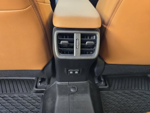 Used 2020 Lexus UX 250h w/ Luxury Package image 35