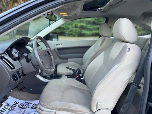 Used 2009 Ford Focus SES image 12