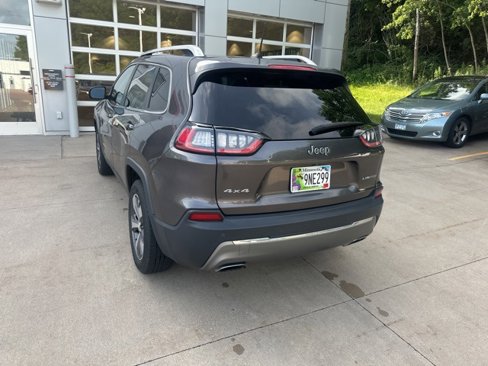 Used 2020 Jeep Cherokee Limited image 8
