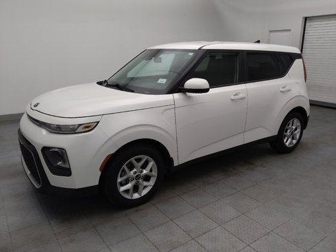 Used 2020 Kia Soul S image 2