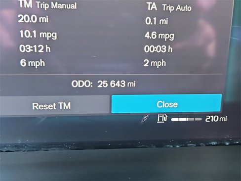 Used 2023 Volvo XC40 B5 Plus w/ Driver Assist Package image 13