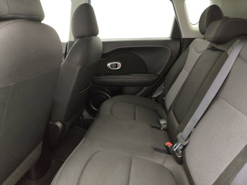 Used 2018 Kia Soul + image 18
