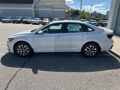 New 2025 Volkswagen Jetta S image 4