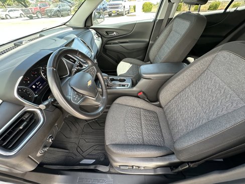 Used 2022 Chevrolet Equinox LT image 11