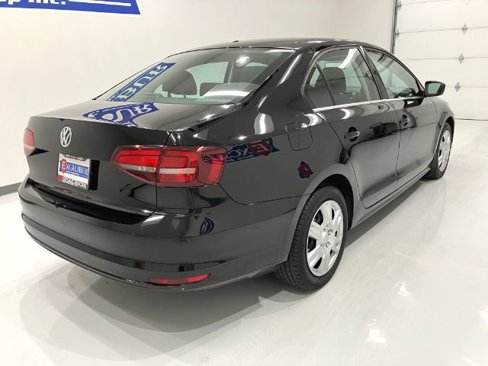 Used 2017 Volkswagen Jetta S image 22