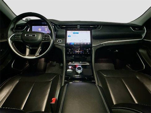 Certified 2022 Jeep Grand Cherokee Limited image 9