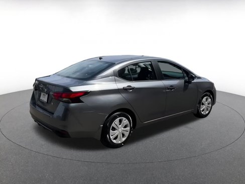 Used 2024 Nissan Versa S w/ Trunk Package image 14