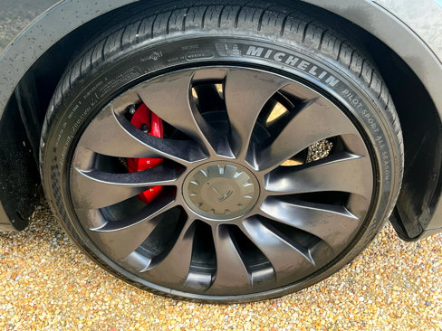 Used 2021 Tesla Model Y Performance image 23