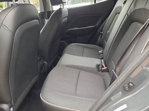 Used 2024 Hyundai Venue Limited image 12