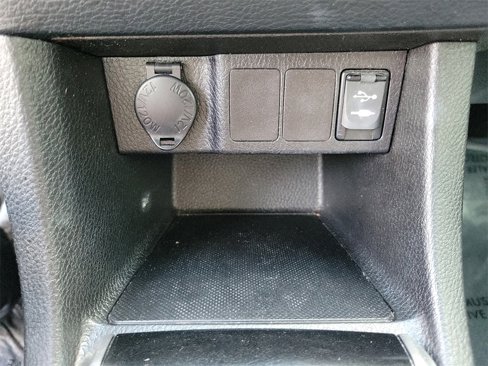 Used 2016 Toyota Corolla LE image 13
