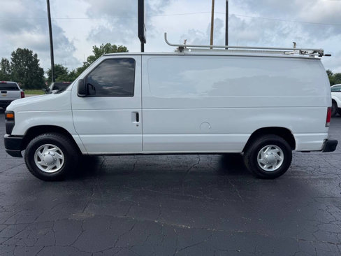 Used 2014 Ford E-250 and Econoline 250 image 2