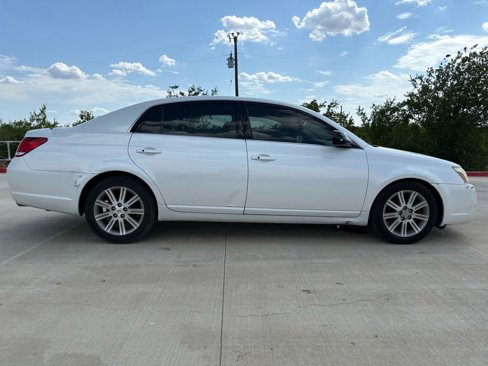 Used 2007 Toyota Avalon Limited image 4