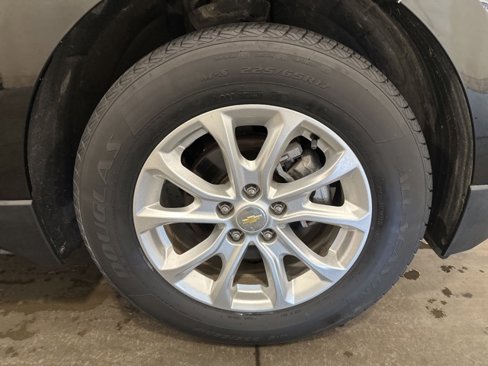 Used 2018 Chevrolet Equinox LT w/ Sun & Infotainment Package image 31