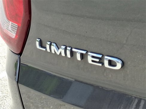 Used 2019 Ford Explorer Limited w/ Class III Trailer Tow Package image 30