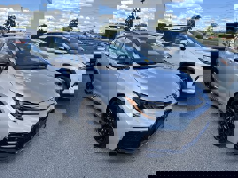 Used 2022 Toyota Corolla SE image 2