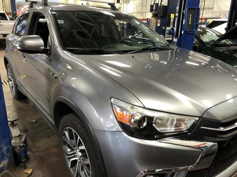 Used 2019 Mitsubishi Outlander Sport SE image 1
