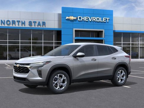 New 2025 Chevrolet Trax LS w/ LS Convenience Package image 2
