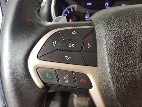 Used 2016 Jeep Grand Cherokee Limited image 20