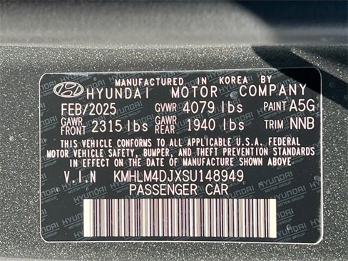 New 2025 Hyundai Elantra SEL image 29