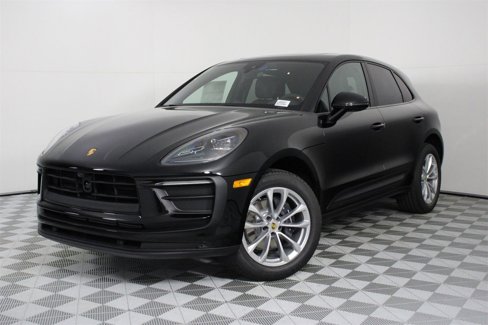 New 2026 Porsche Macan image 1
