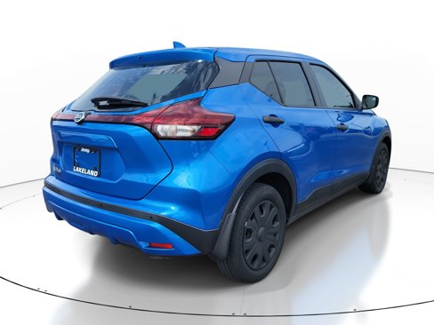 Used 2021 Nissan Kicks S w/ Interior Electronics Package image 4