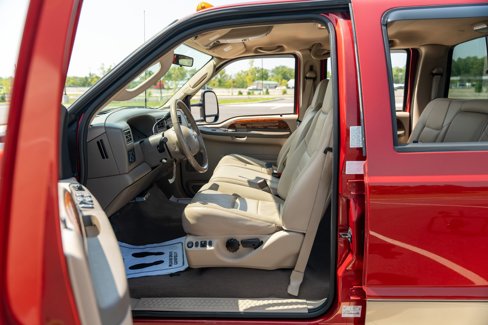 Used 2003 Ford F350 Lariat image 29