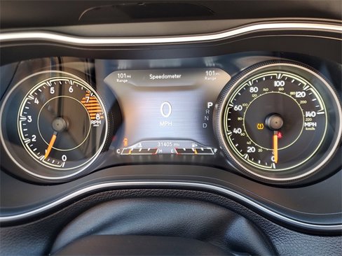 Used 2022 Jeep Cherokee Limited image 22