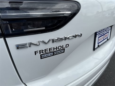 Certified 2021 Buick Envision Avenir image 33
